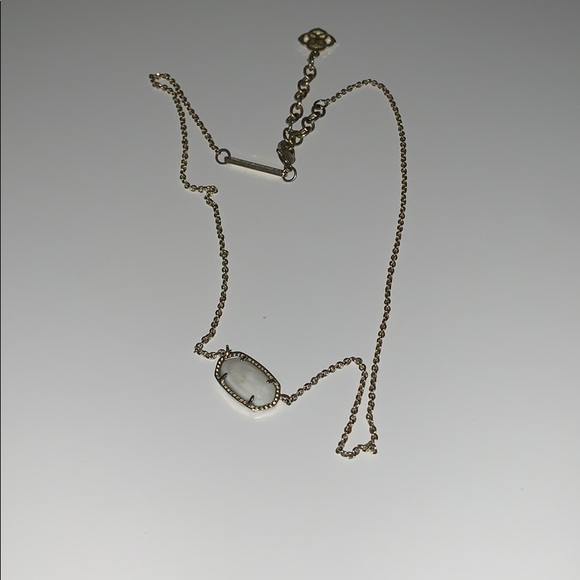 White and gold Kendra Scott necklace - Picture 3 of 4